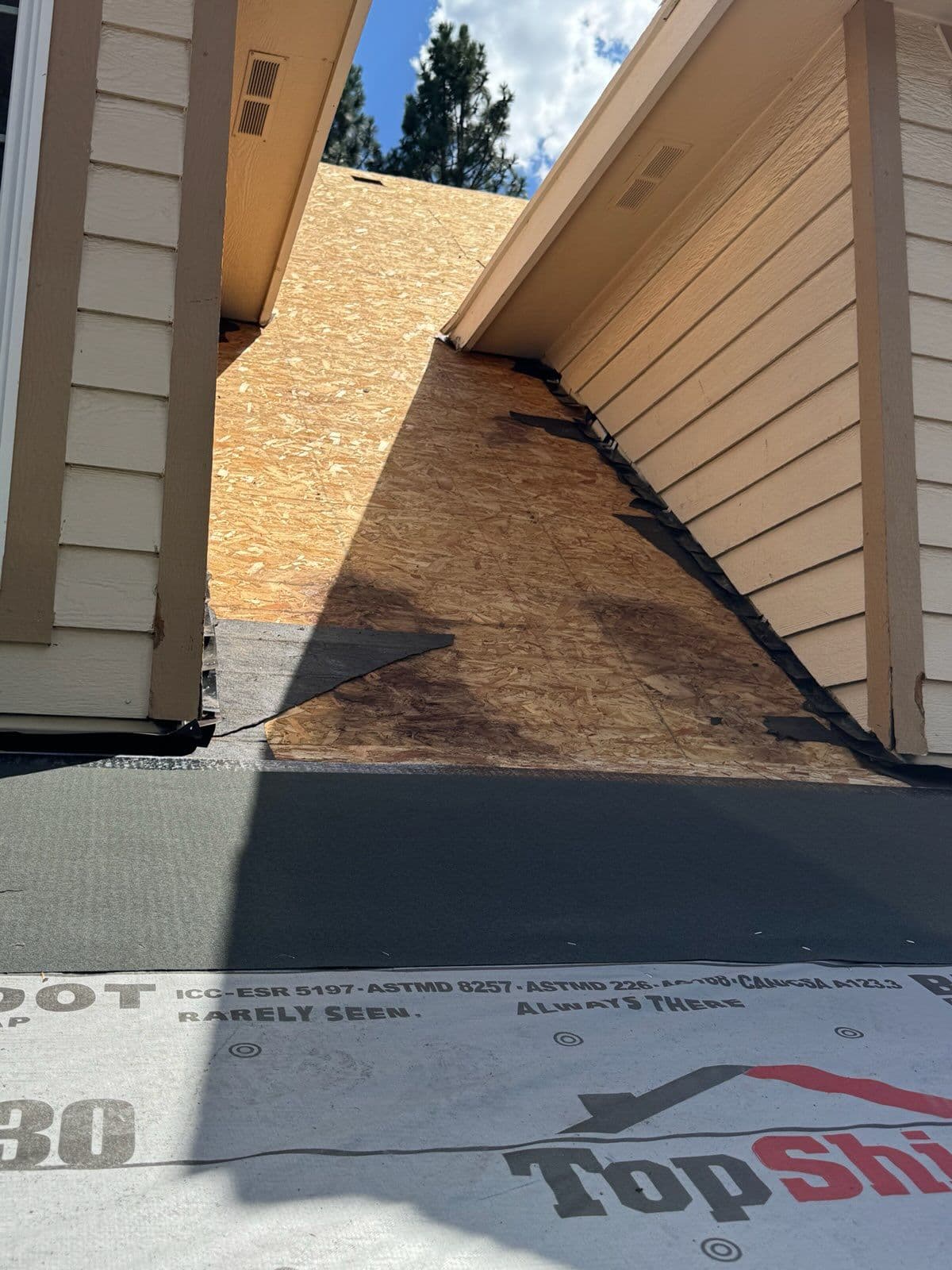 Gallery photos for Steep Roof Transformation with Solar in Bend: Image #1