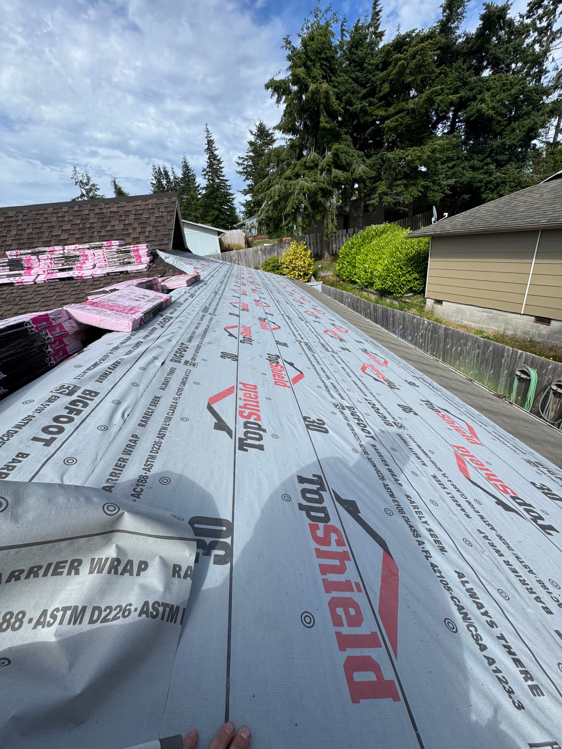 Gallery photos for Full Roof Replacement With Owens Corning TruDefinition Duration Shingles: Image #6